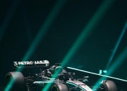 开云体育平台APP-阿斯顿马丁轻取红牛车队，勒克莱尔统治全场的简单介绍