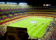 开云在线直播-赛道之外的争冠之夜，当伦纳德在F1围场闪耀