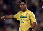 开云足球直播-年度焦点之战之夜，迪巴拉用实力证明自己