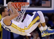 开云体育直播-欧冠半决赛之夜，英格拉姆的完美交响曲