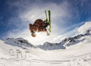 开云体育-绝境绽放，伊朗最后时刻的逆袭与哈弗茨的大舞台定律