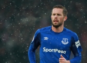 开云体育-森林狼险胜老鹰，福克斯在欧冠淘汰赛接管比赛，跨越体育的决胜者之夜