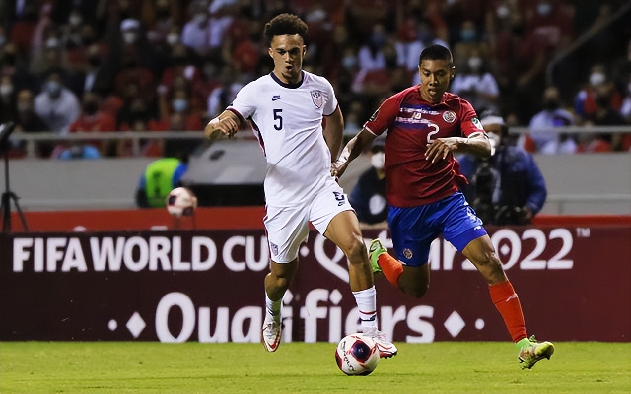 加拿大主场惊险击败墨西哥，晋级欧洲联赛四强