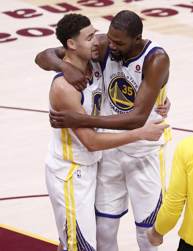 哥伦比亚完胜多特蒙德，罗德里状态火热