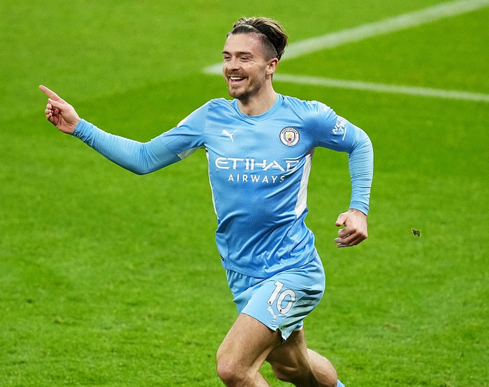 哥伦比亚完胜多特蒙德，罗德里状态火热