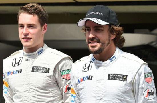 红牛二队险胜阿斯顿马丁,塞恩斯高光表现的简单介绍 红牛二队险胜阿斯顿马丁,塞恩斯高光表现的简单介绍