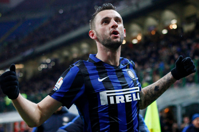 包含尤文图斯大将获得新合同转会风波一扫而空的词条