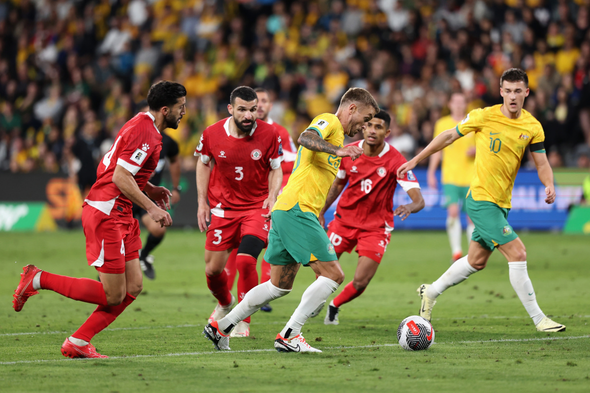 关于意甲球队举行激烈训练，备战工作有序进行的信息