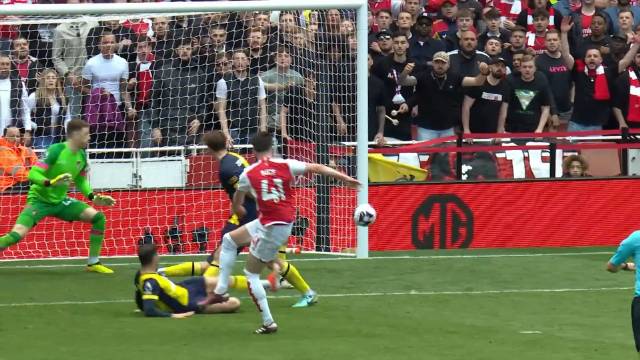 阿森纳客场不敌对手，遭遇失利