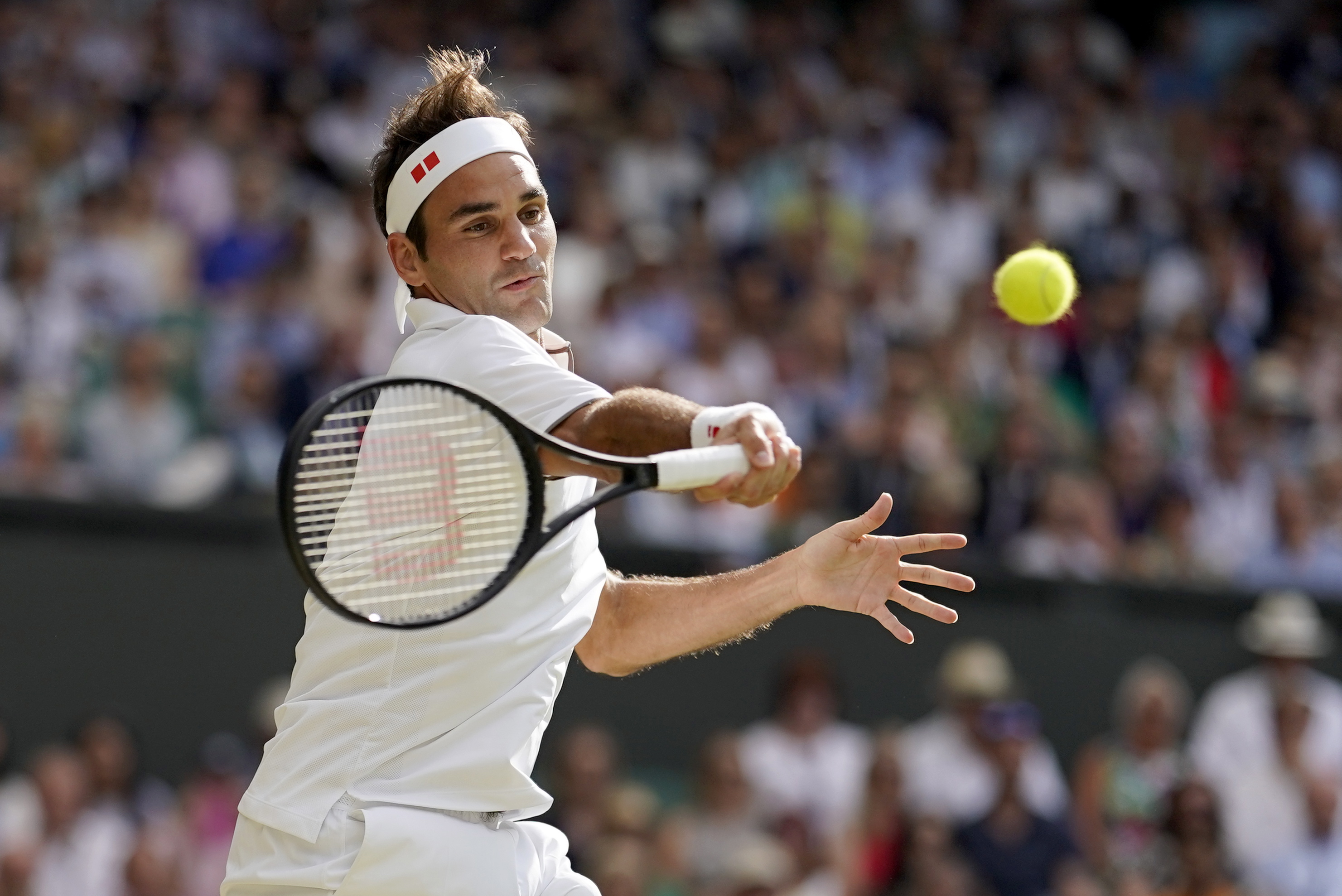 世界网球队轻取西班牙网球队，费德勒统治全场的简单介绍