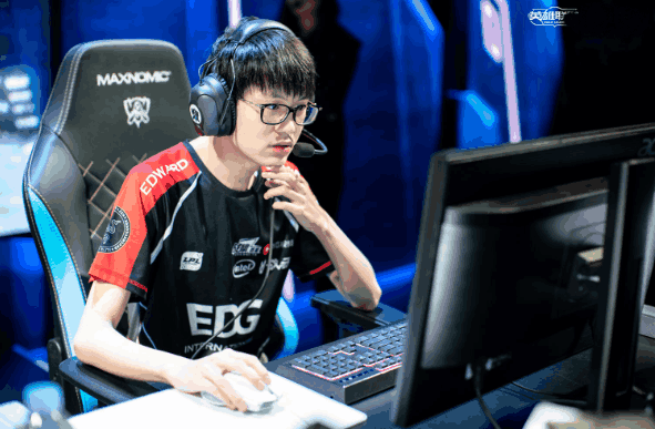 关于FNC逆转RGE，Meiko制霸全场的信息