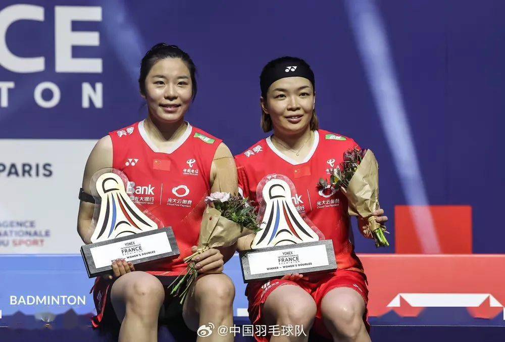 关于韩国队完胜法国队，石宇奇扛起全队的信息