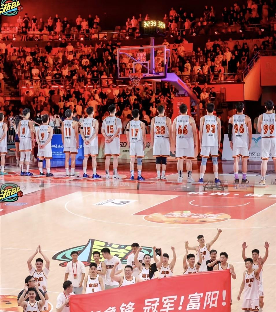 球迷期待赛季后段更多精彩对决